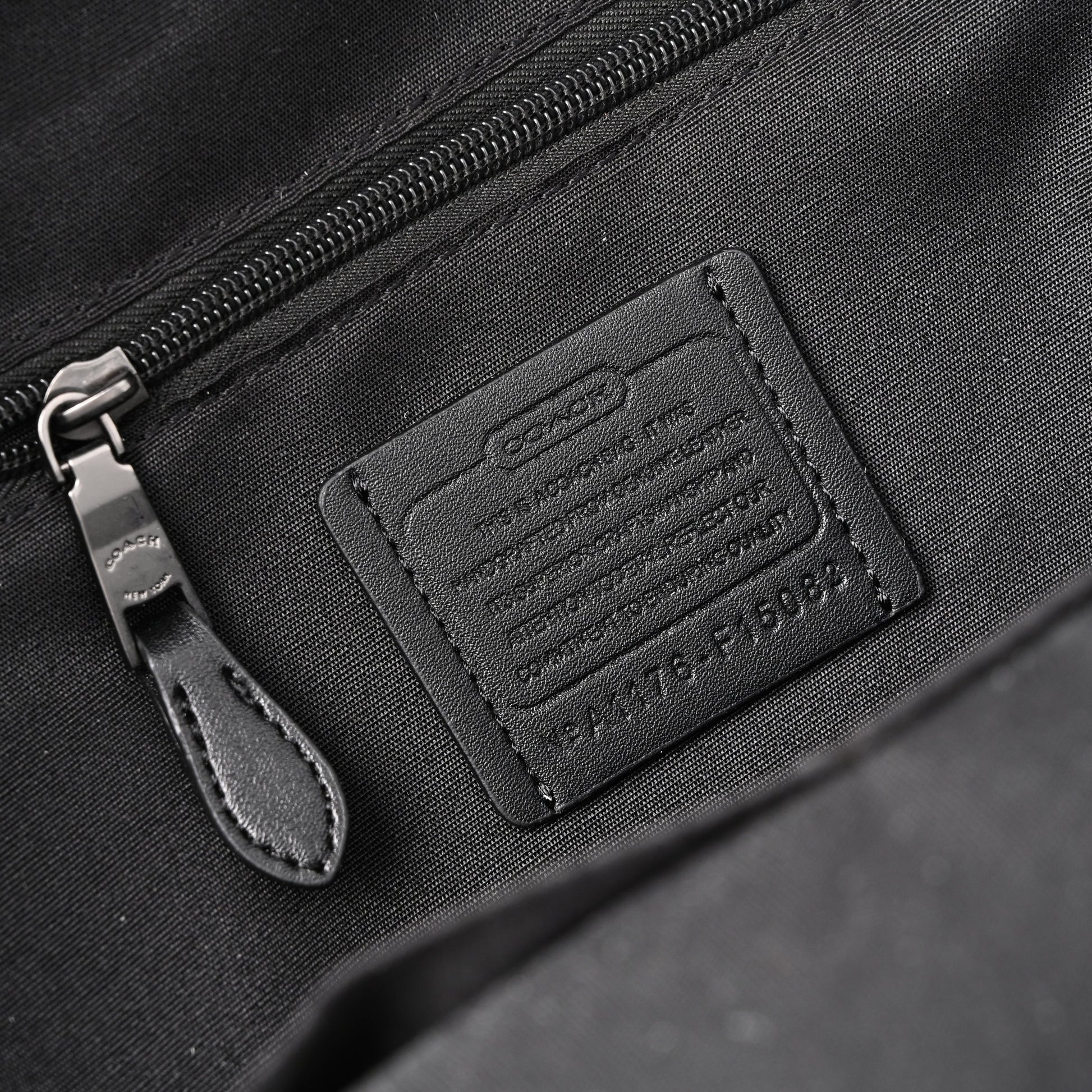 Coach West Backpack – Signature Canvas in Black/Grey