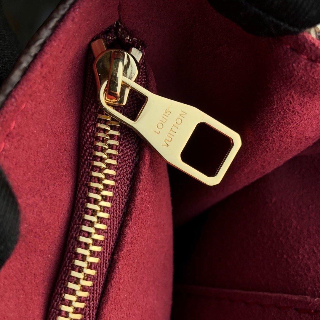 Louis Vuitton SAINT-PLACIDE