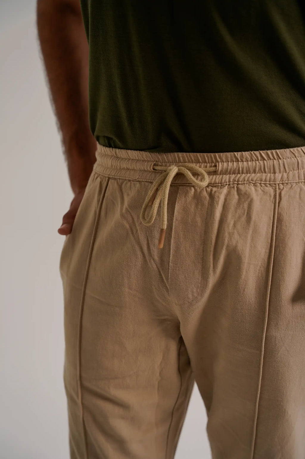 Beige Middle-Seam Relax Fit Pants with Drawstring – Cool Havn