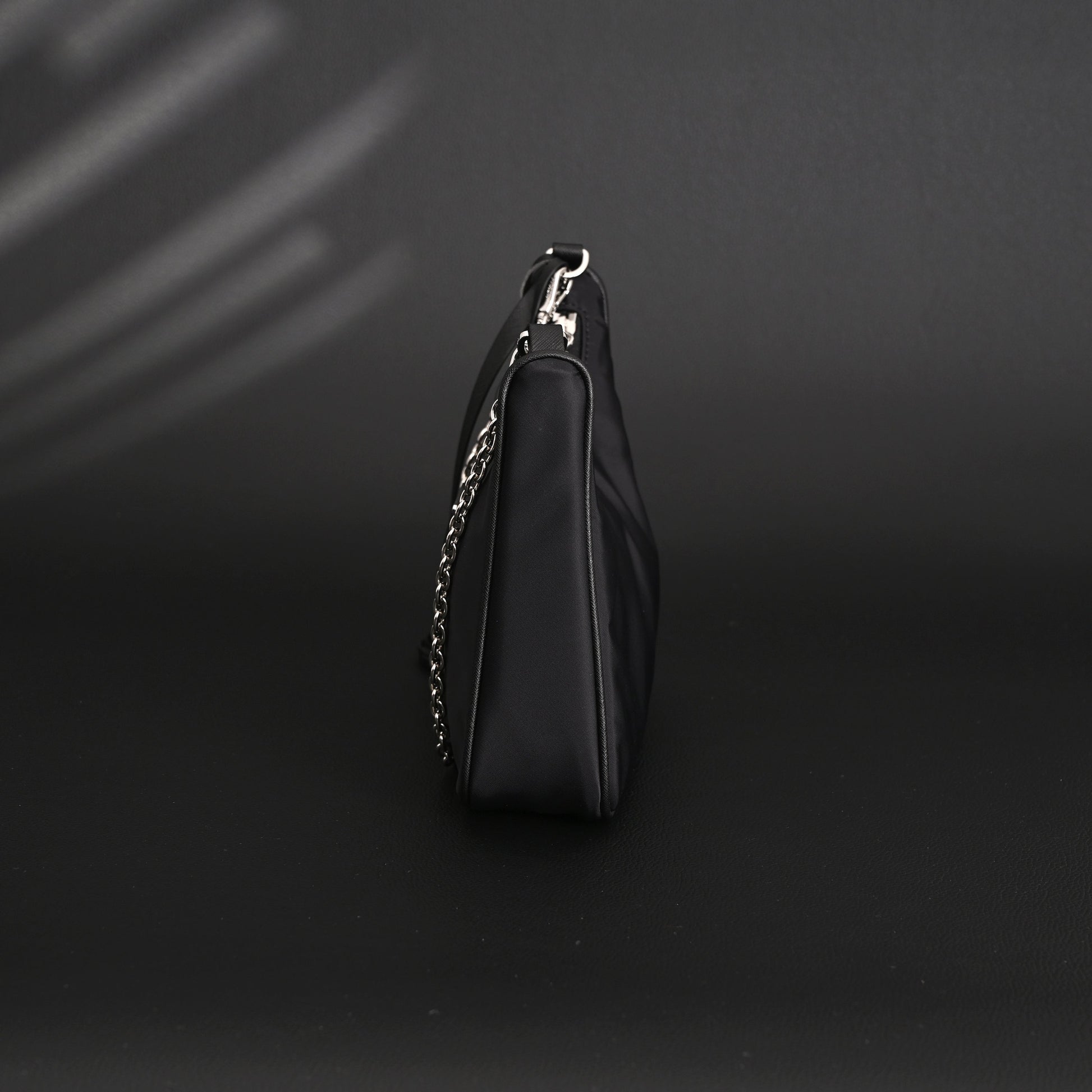 Prada Re-Edition 2005 Nylon Shoulder Bag – Black