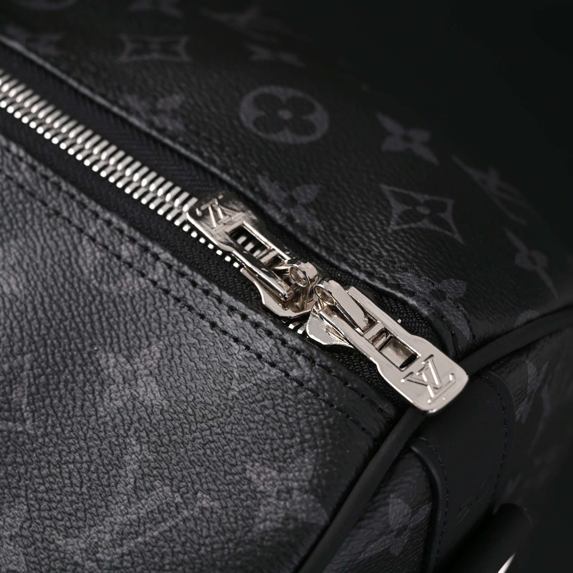 Louis Vuitton Keepall Bandoulière 50 Monogram Eclipse