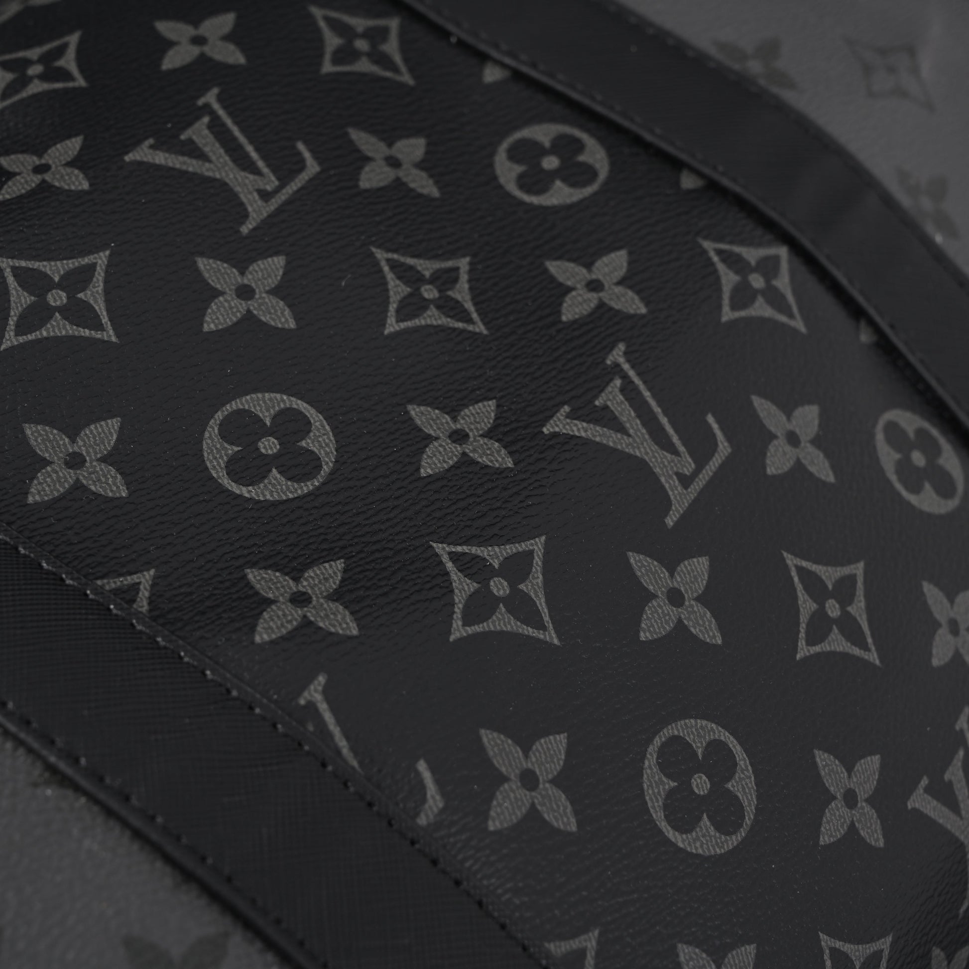 Louis Vuitton Keepall Bandoulière 45 Monogram Eclipse