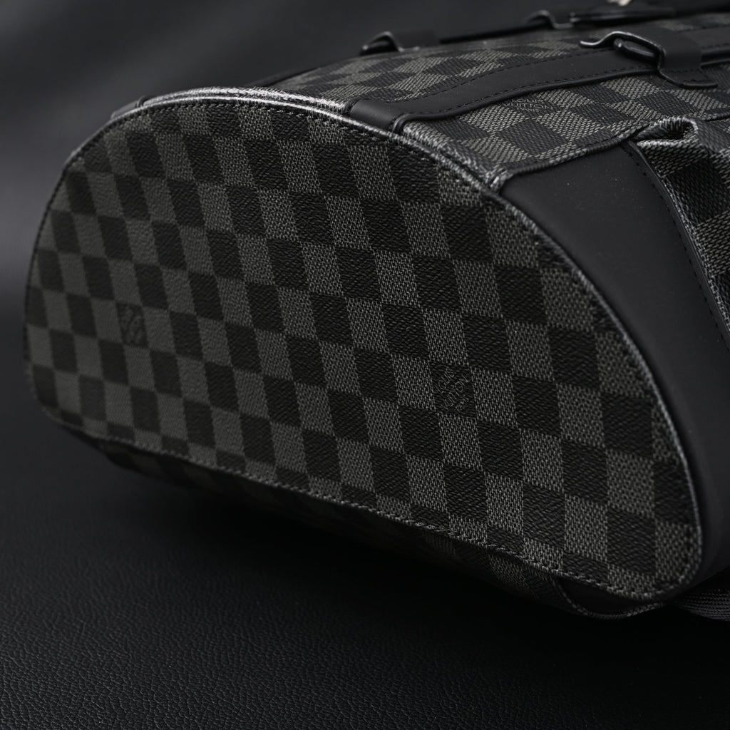 Louis Vuitton Michael Backpack in Damier Graphite Canvas