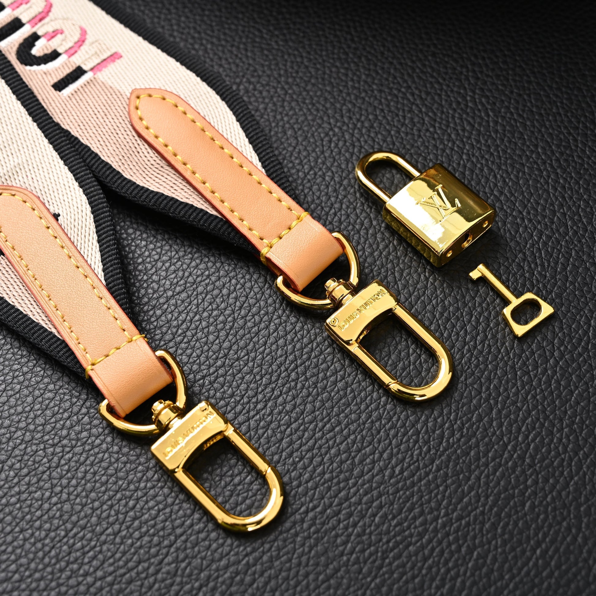 Louis Vuitton Speedy Bandoulière 25 Monogram Canvas