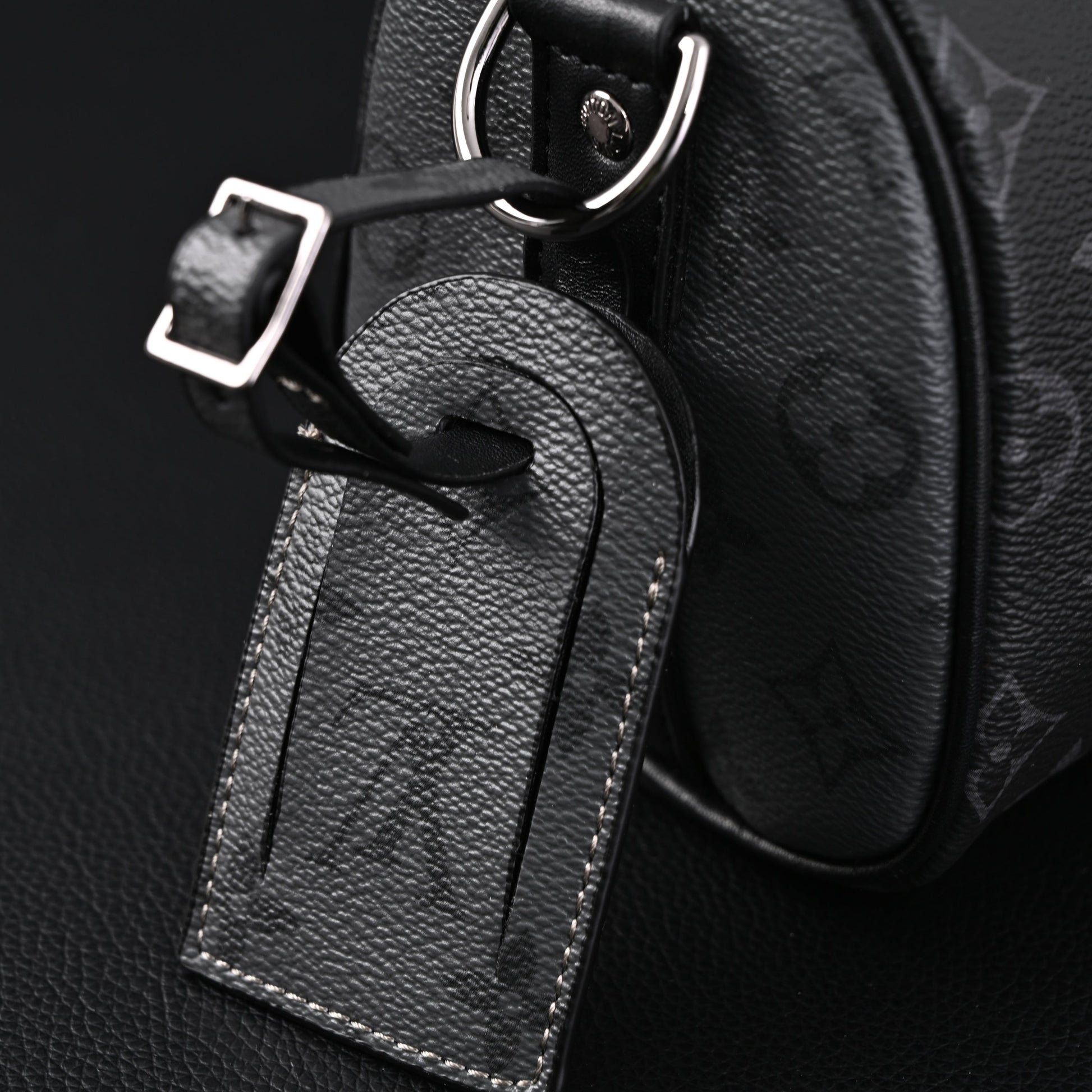 Louis Vuitton Keepall Bandoulière 50 – Monogram Eclipse Canvas