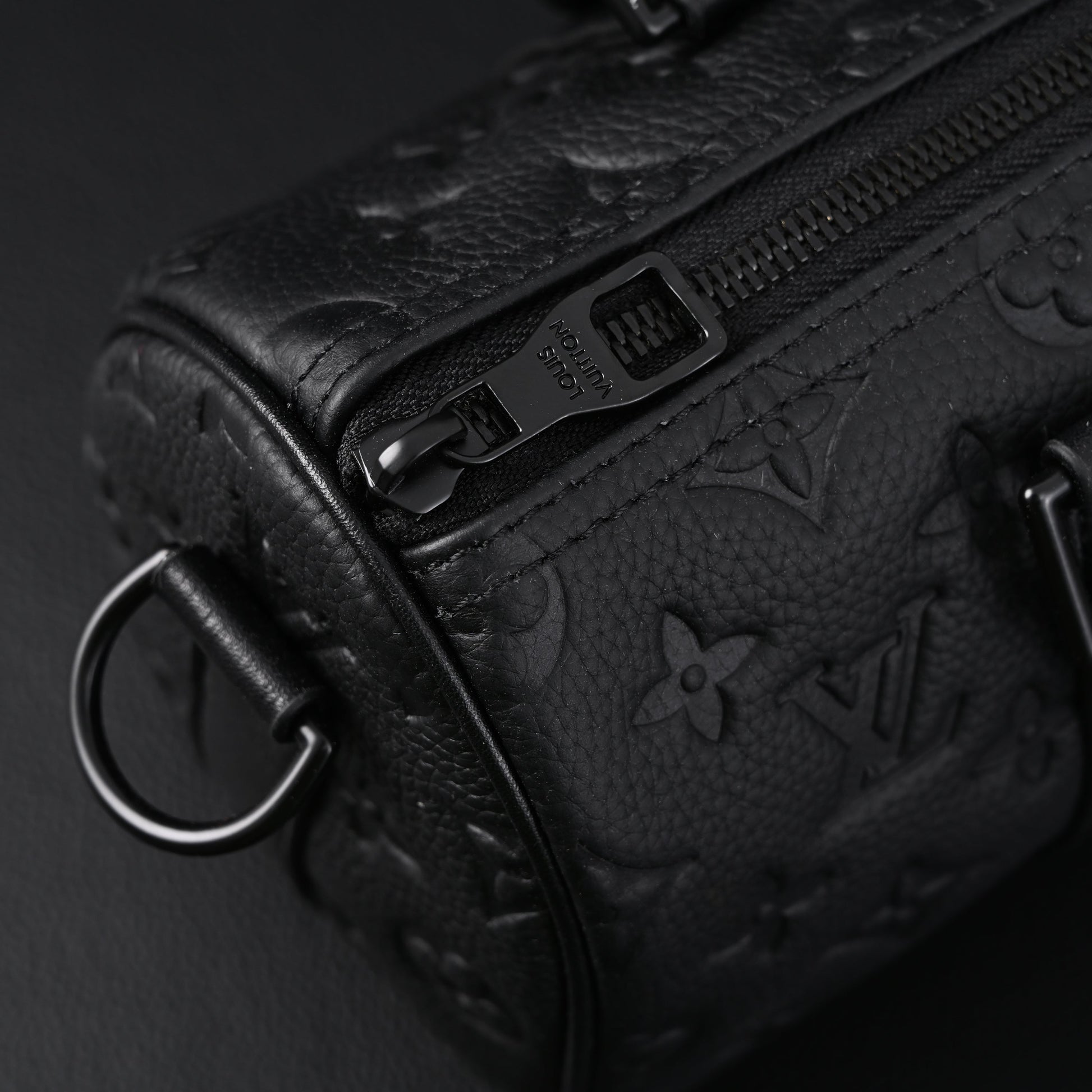 Louis Vuitton Keepall Bandoulière 50 – Monogram Shadow Black Leather