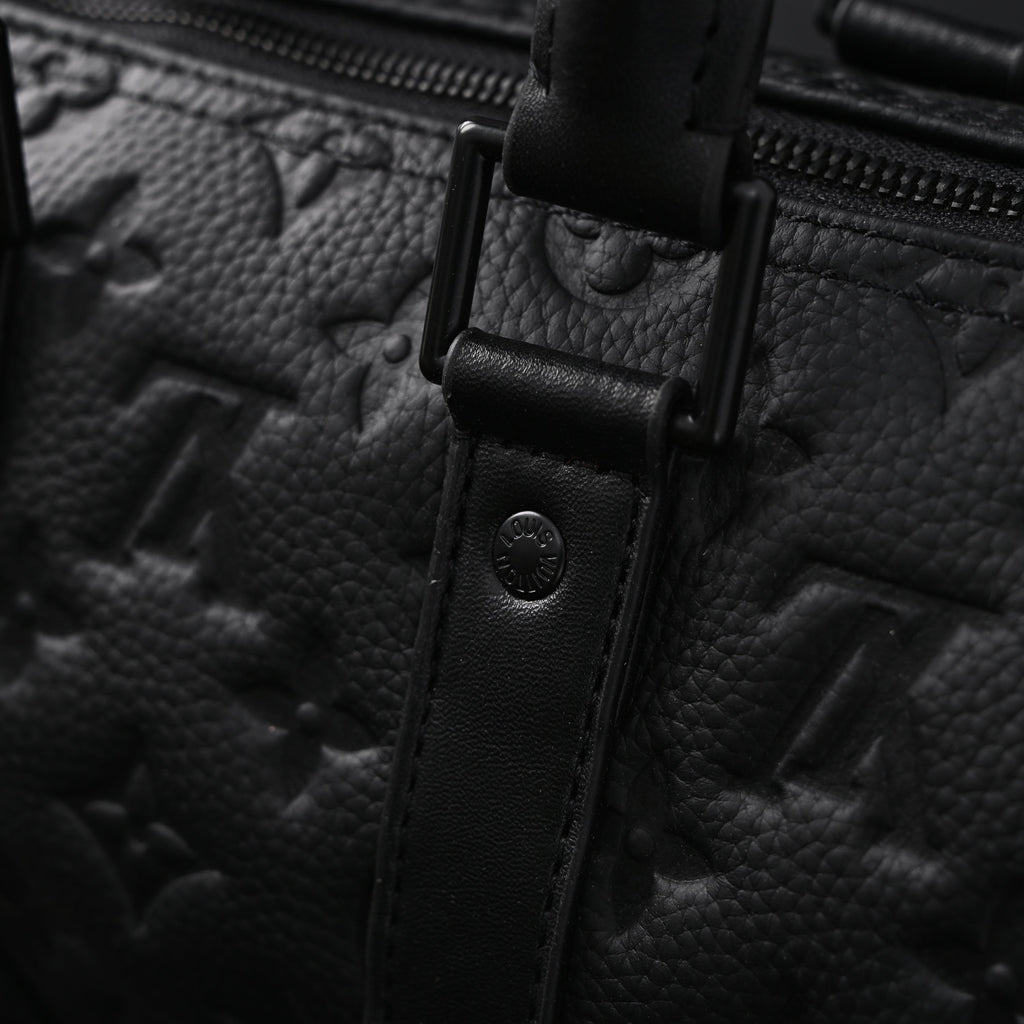 Louis Vuitton Keepall Bandoulière 50 – Monogram Shadow Black Leather