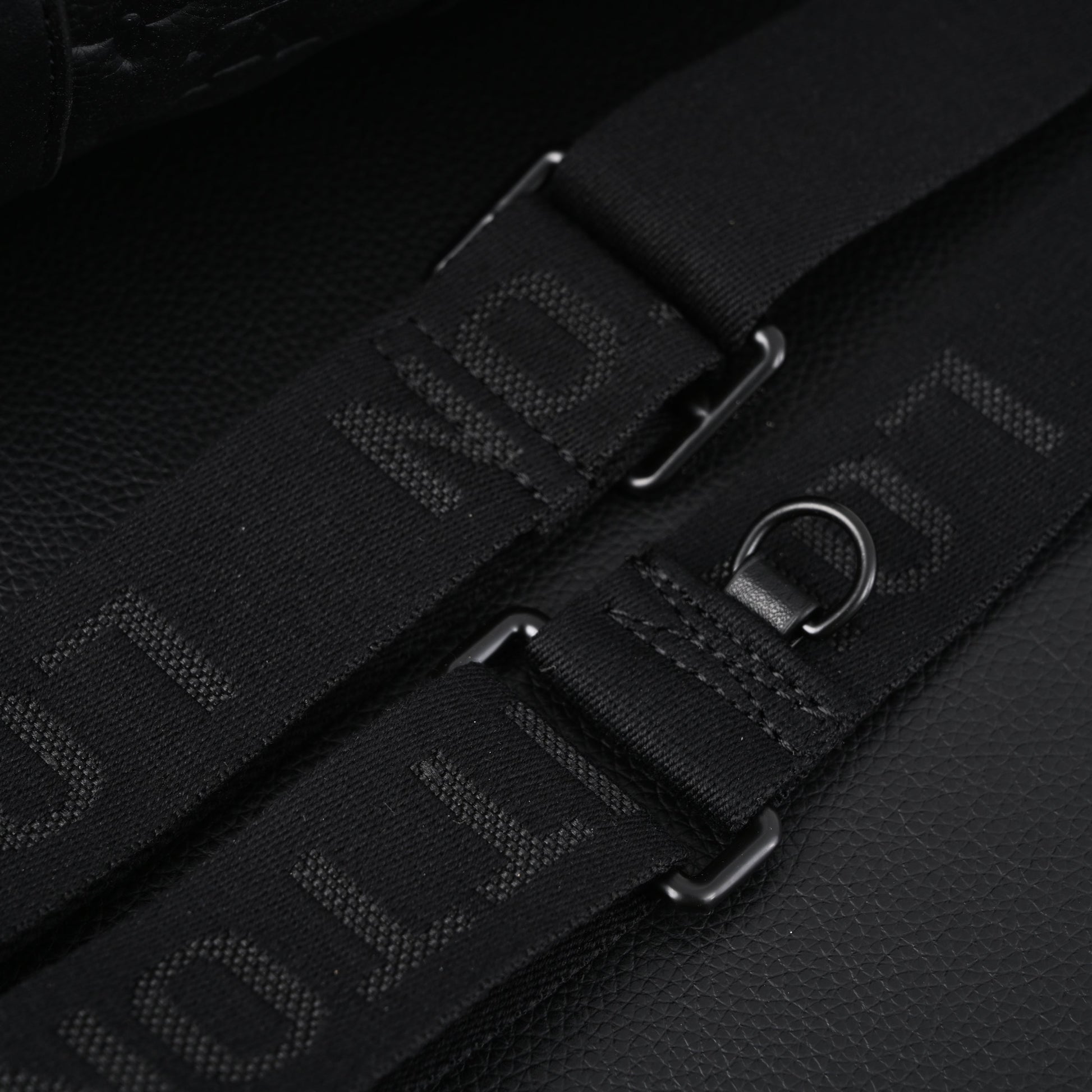 Louis Vuitton Keepall Bandoulière 50 – Monogram Shadow Black Leather