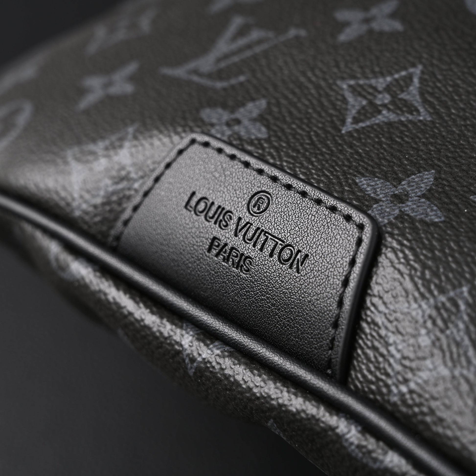 Louis Vuitton Discovery Bumbag – Monogram Eclipse