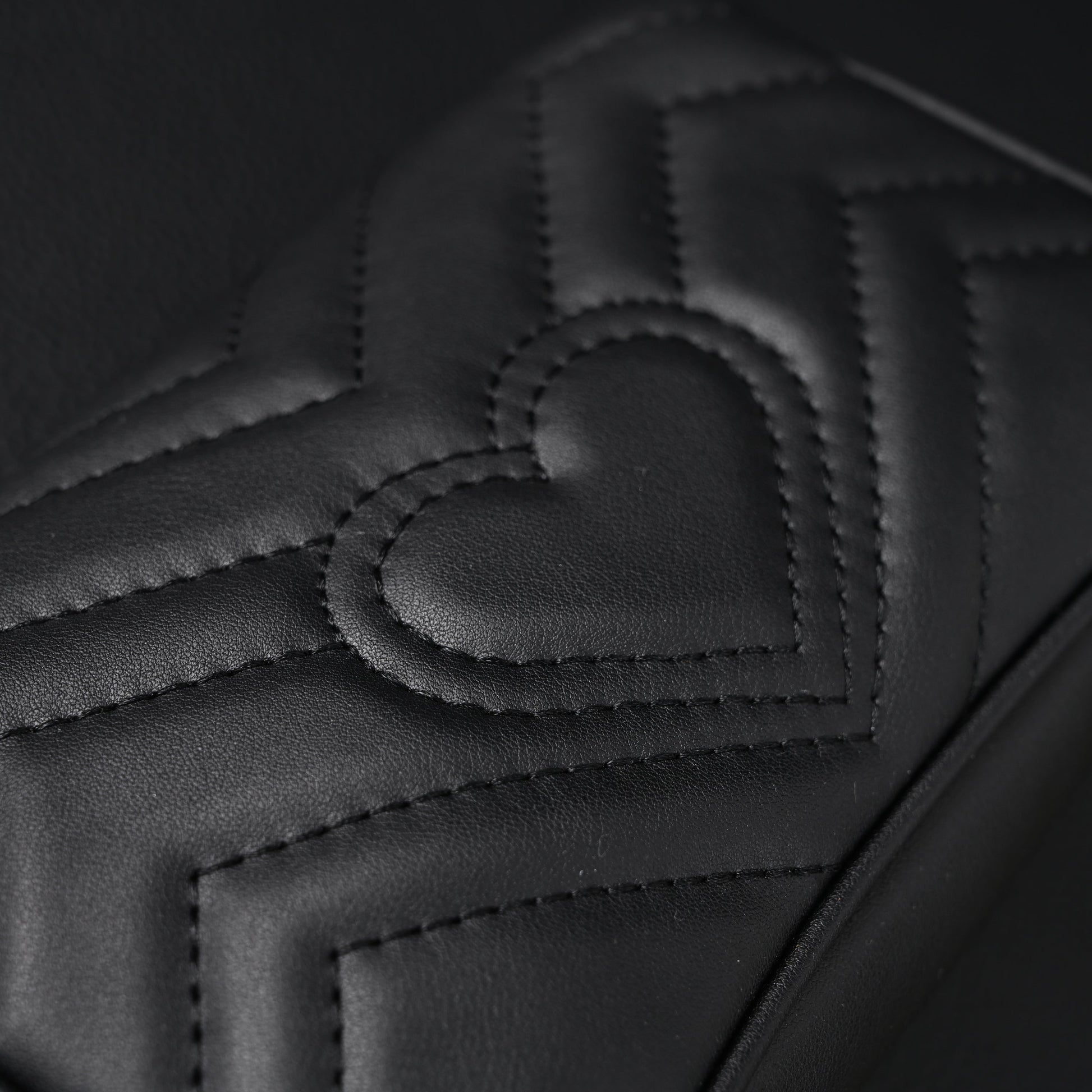 Gucci GG Marmont Matelassé Mini Shoulder Bag – Black Leather with Gold Chain