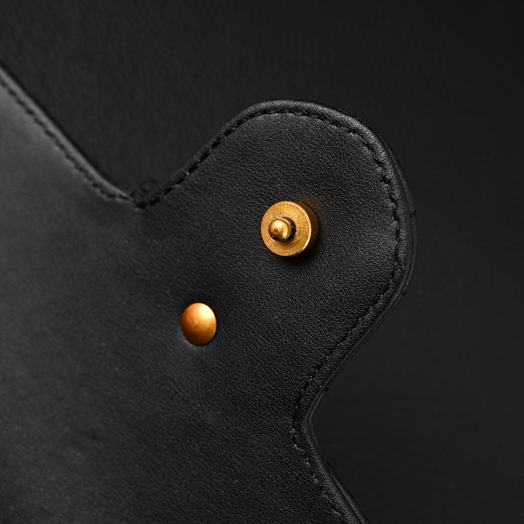 Gucci GG Marmont Matelassé Mini Shoulder Bag – Black Leather with Gold Chain