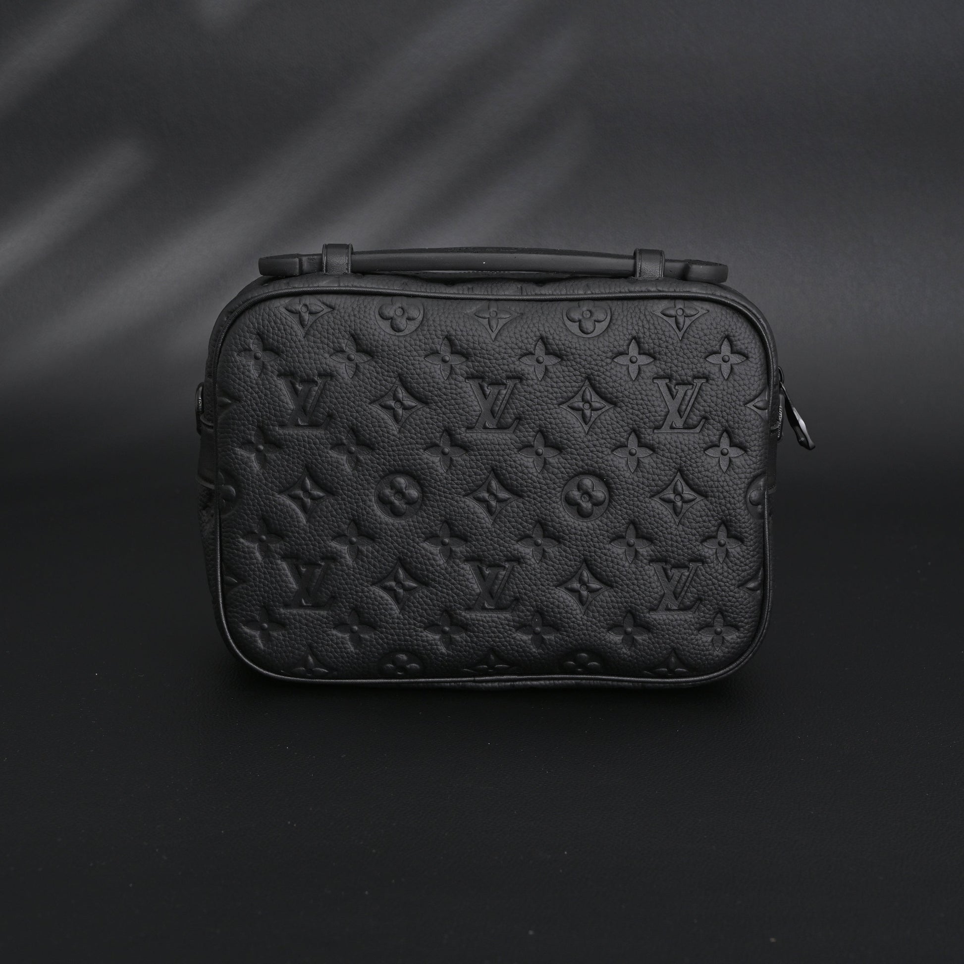 Louis Vuitton Capucines BB Top Handle Bag – Black Taurillon Leather