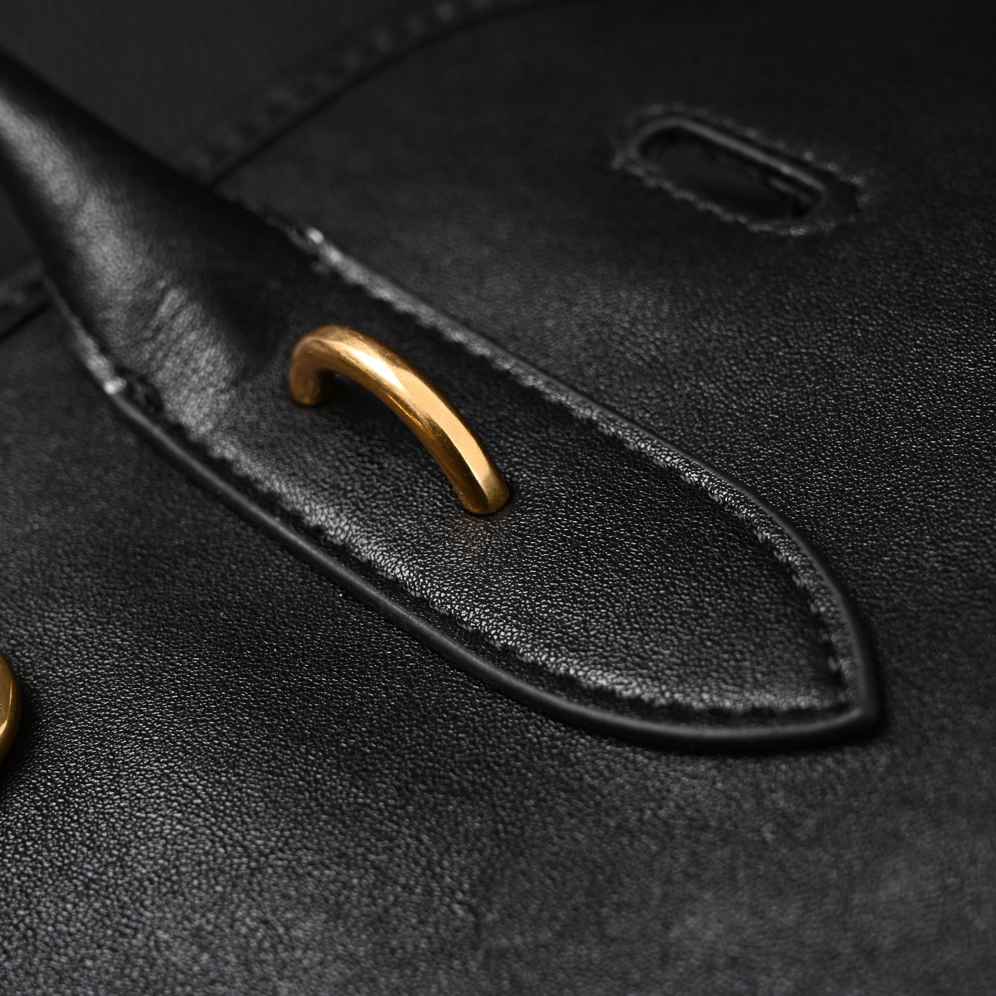 Miu Miu Leather Tote Bag – Classic Black