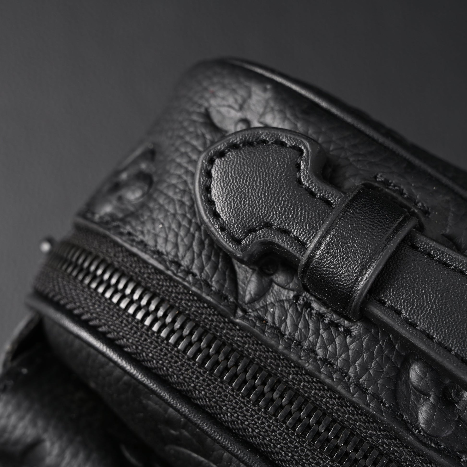 Louis Vuitton Capucines BB Top Handle Bag – Black Taurillon Leather