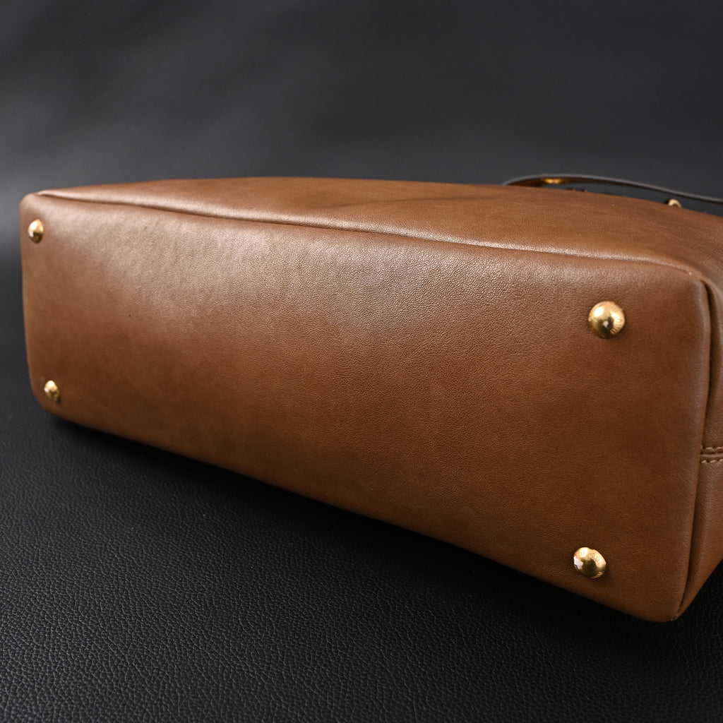 Miu Miu Leather Tote Bag – Elegant Caramel Brown