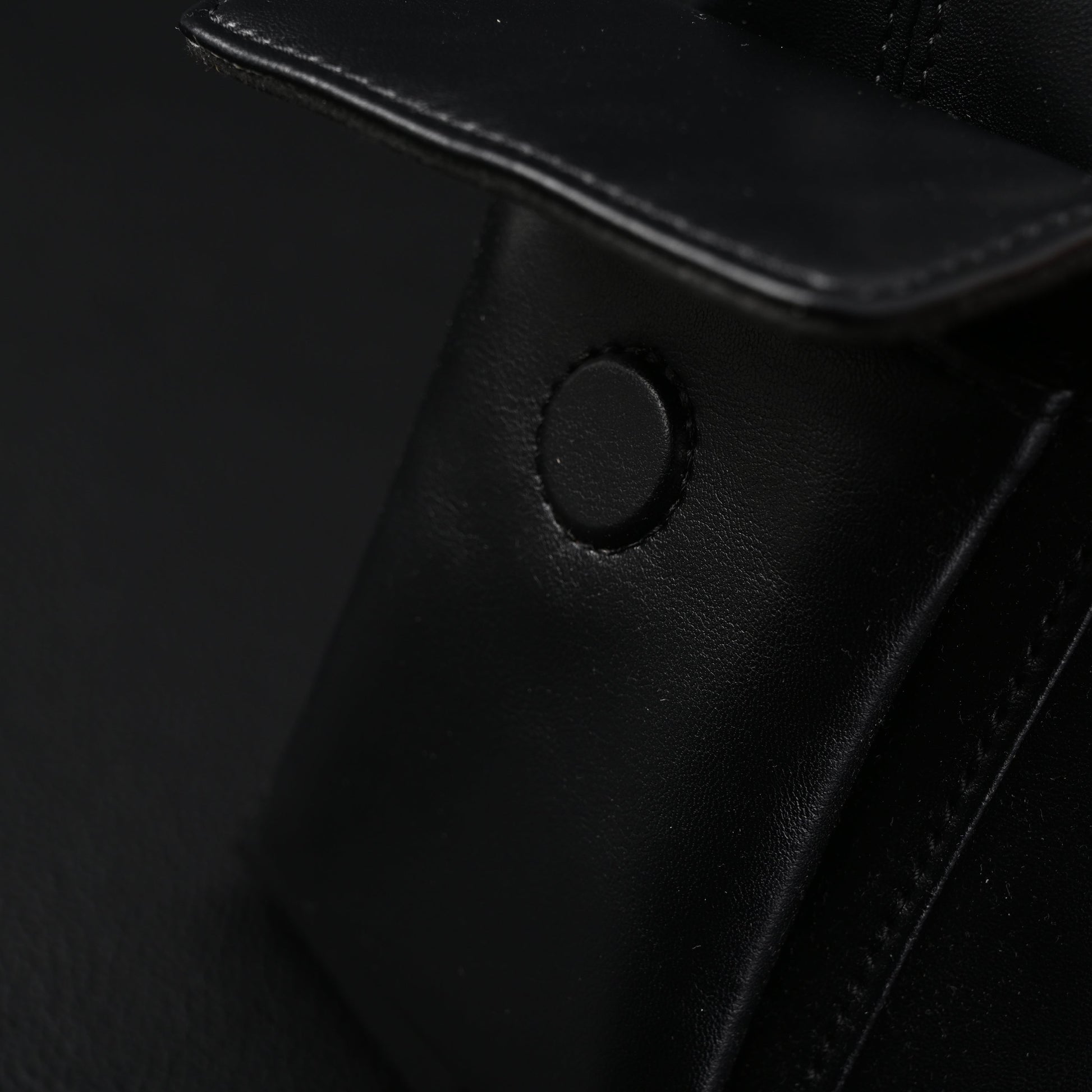 Louis Vuitton Montaigne Black Mahina Leather Shoulder Bag