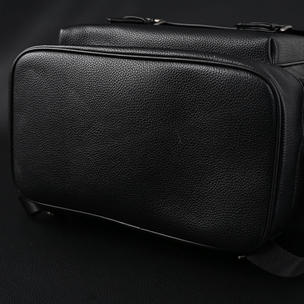 Coach Men’s Leather Backpack – Black Signature Canvas