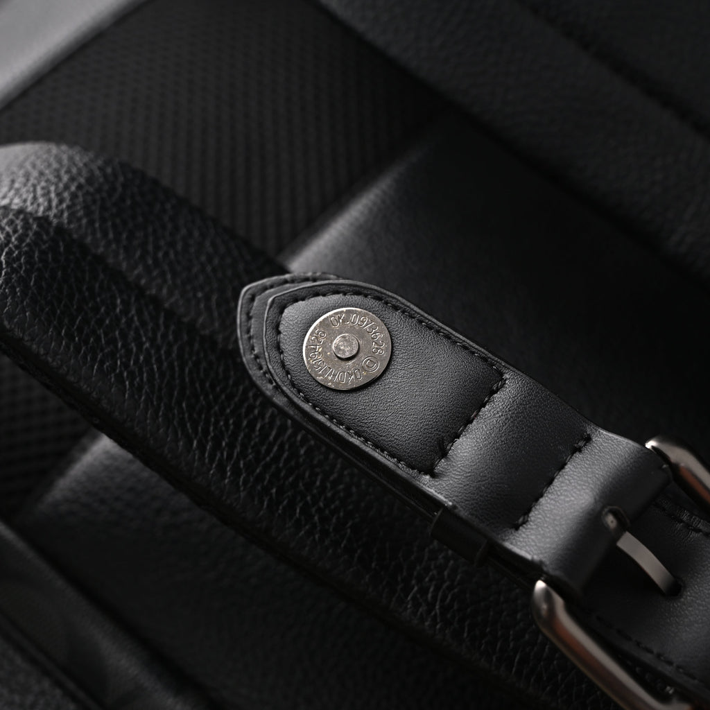 Coach Men’s Leather Backpack – Black Signature Canvas