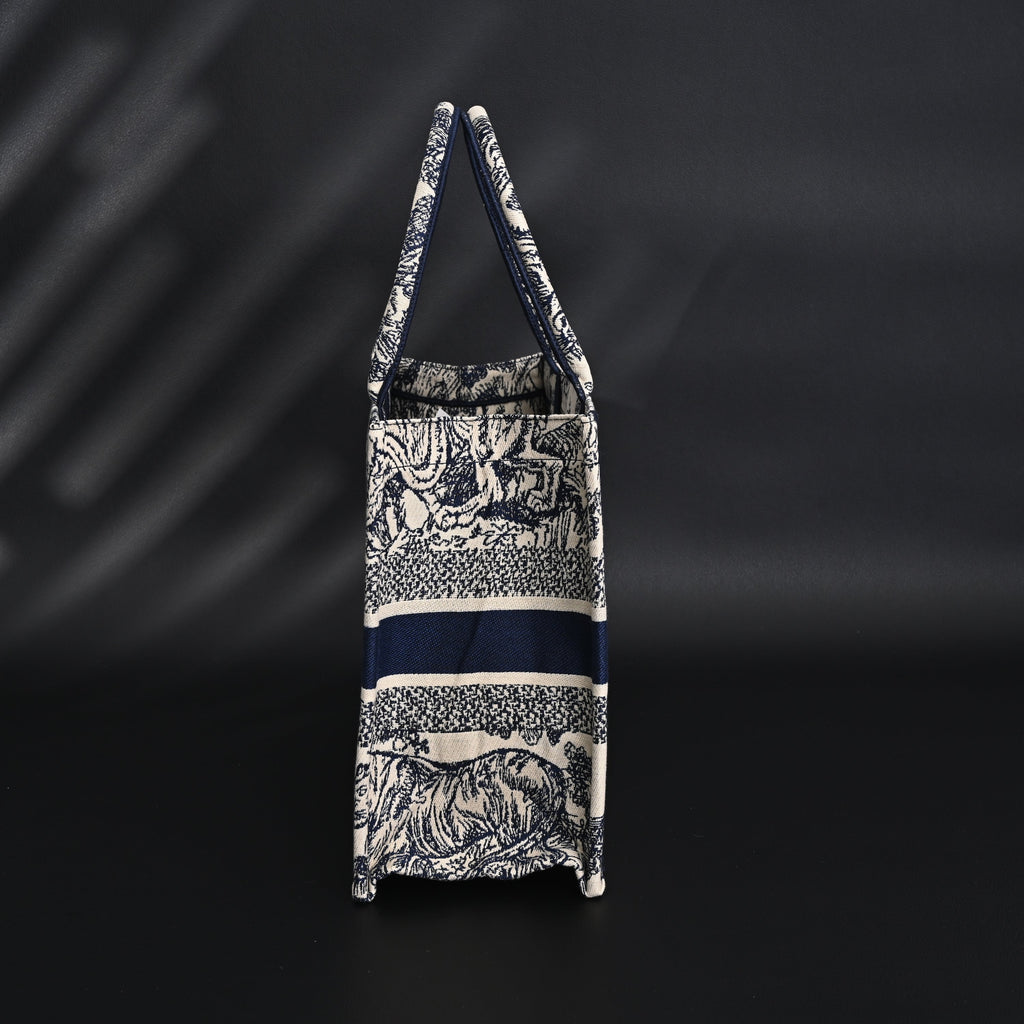 Dior Book Tote Bag – Blue Toile de Jouy Embroidery