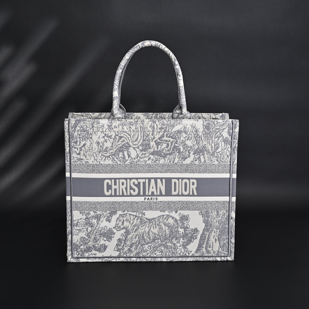 Christian Dior Large Book Tote – Toile de Jouy Embroidery