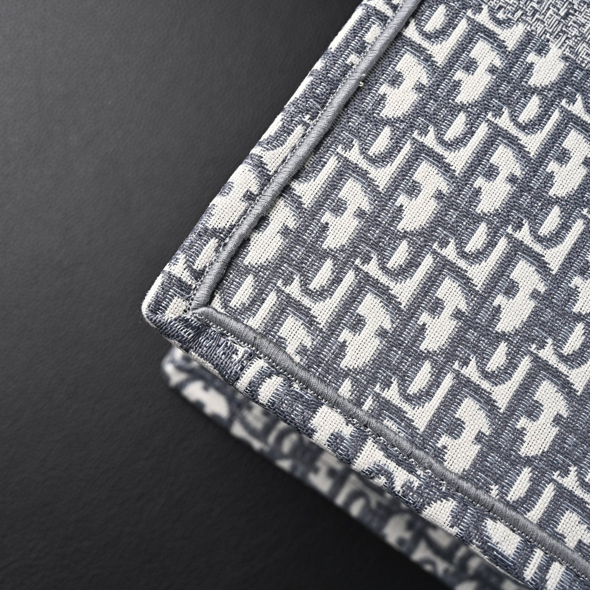 Christian Dior Large Book Tote – Grey Oblique Embroidery