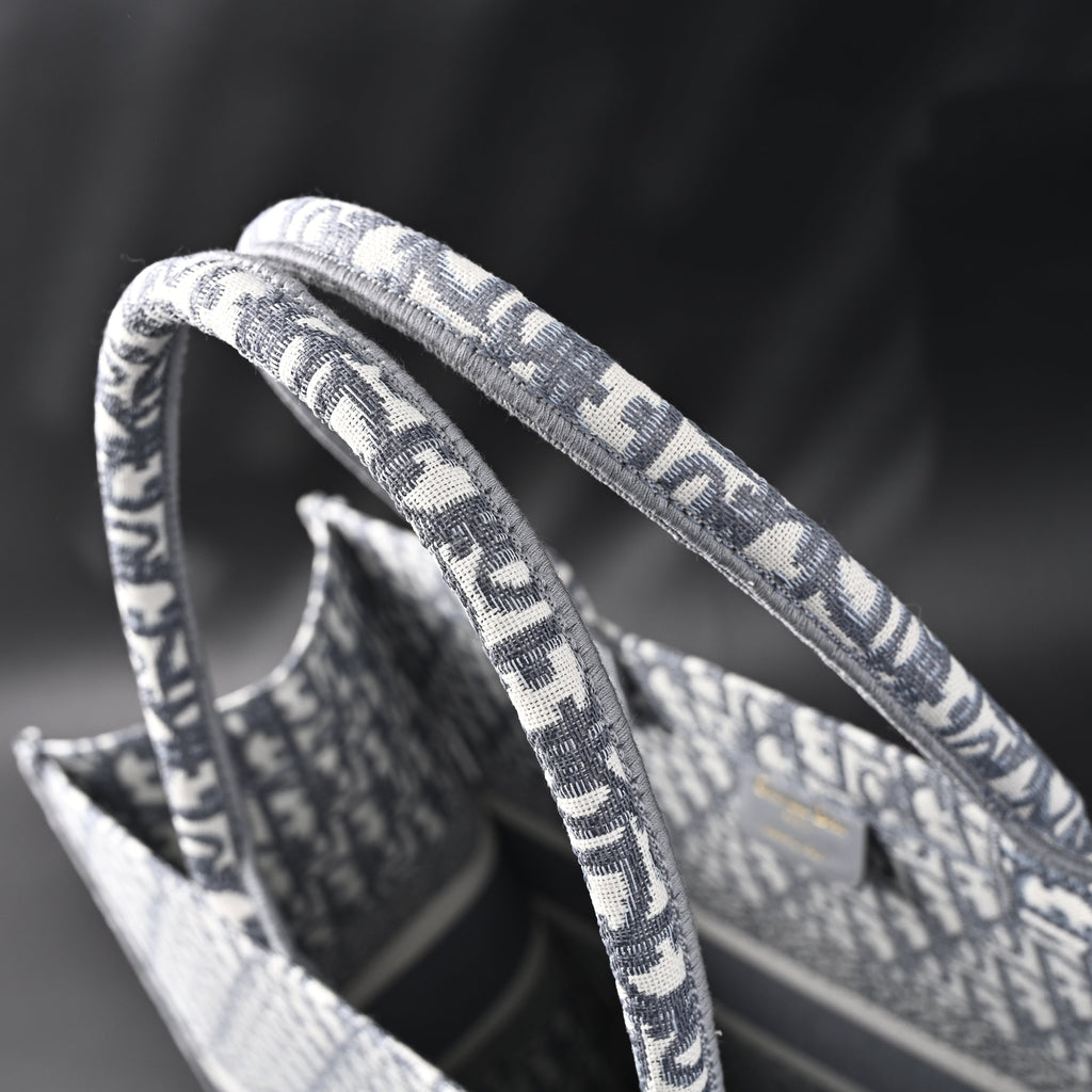 Christian Dior Large Book Tote – Grey Oblique Embroidery