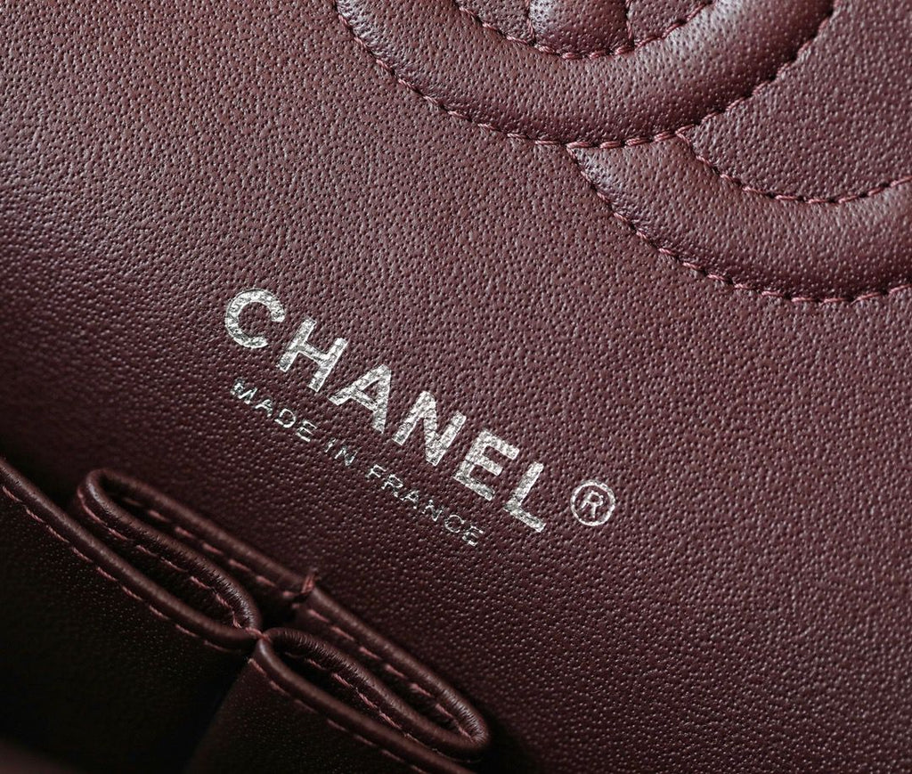 Chanel timeless classic Flap bag silver hardware