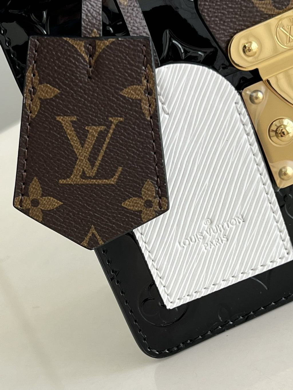 LOUIS VUITTON Noir Monogram Vernis Leather Spring Street NM Bag