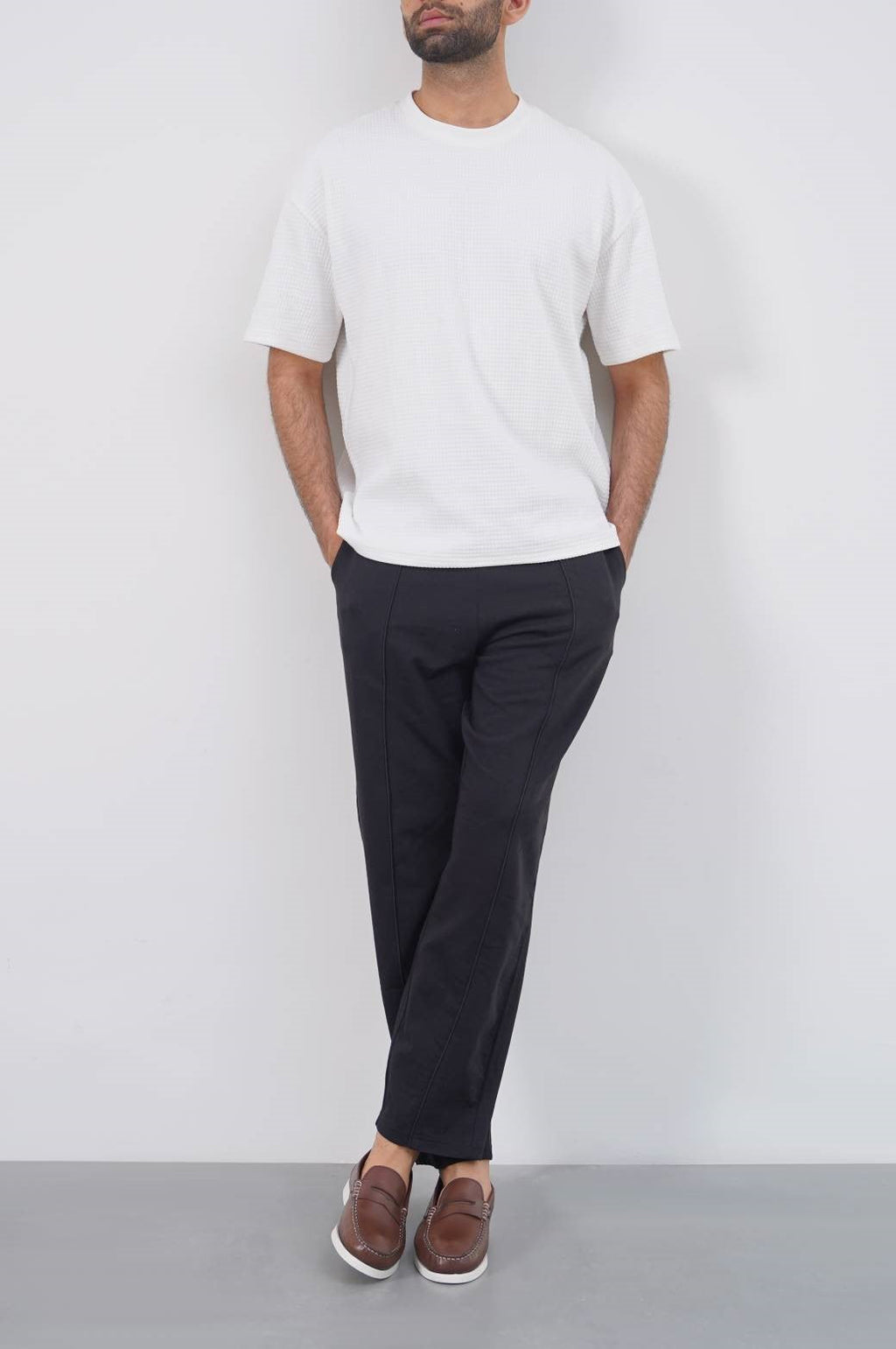 Black Relaxed Fit Linen Blend Soft Pants with Pleat Detail – Cool Havn