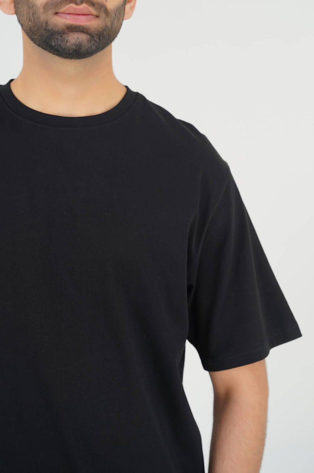 Black Soft Regular Fit Round Neck T-Shirt – Cool Havn