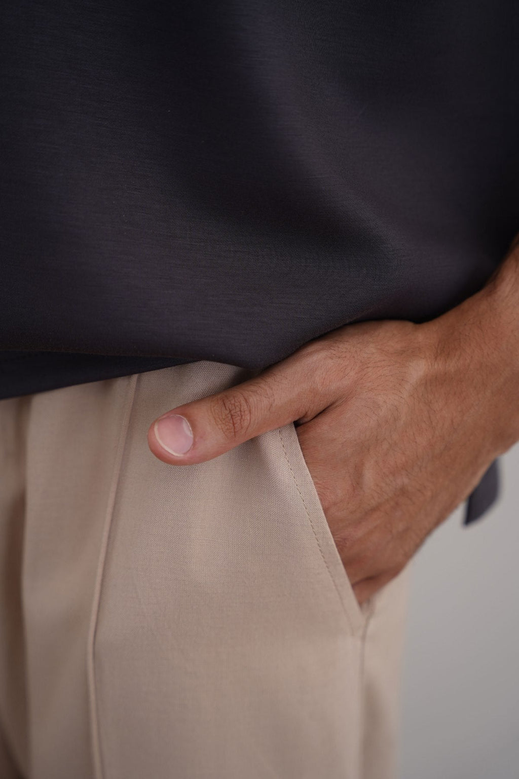 Beige Tapered Elastic Waist Pants - Regular Hand Feel – Cool Havn