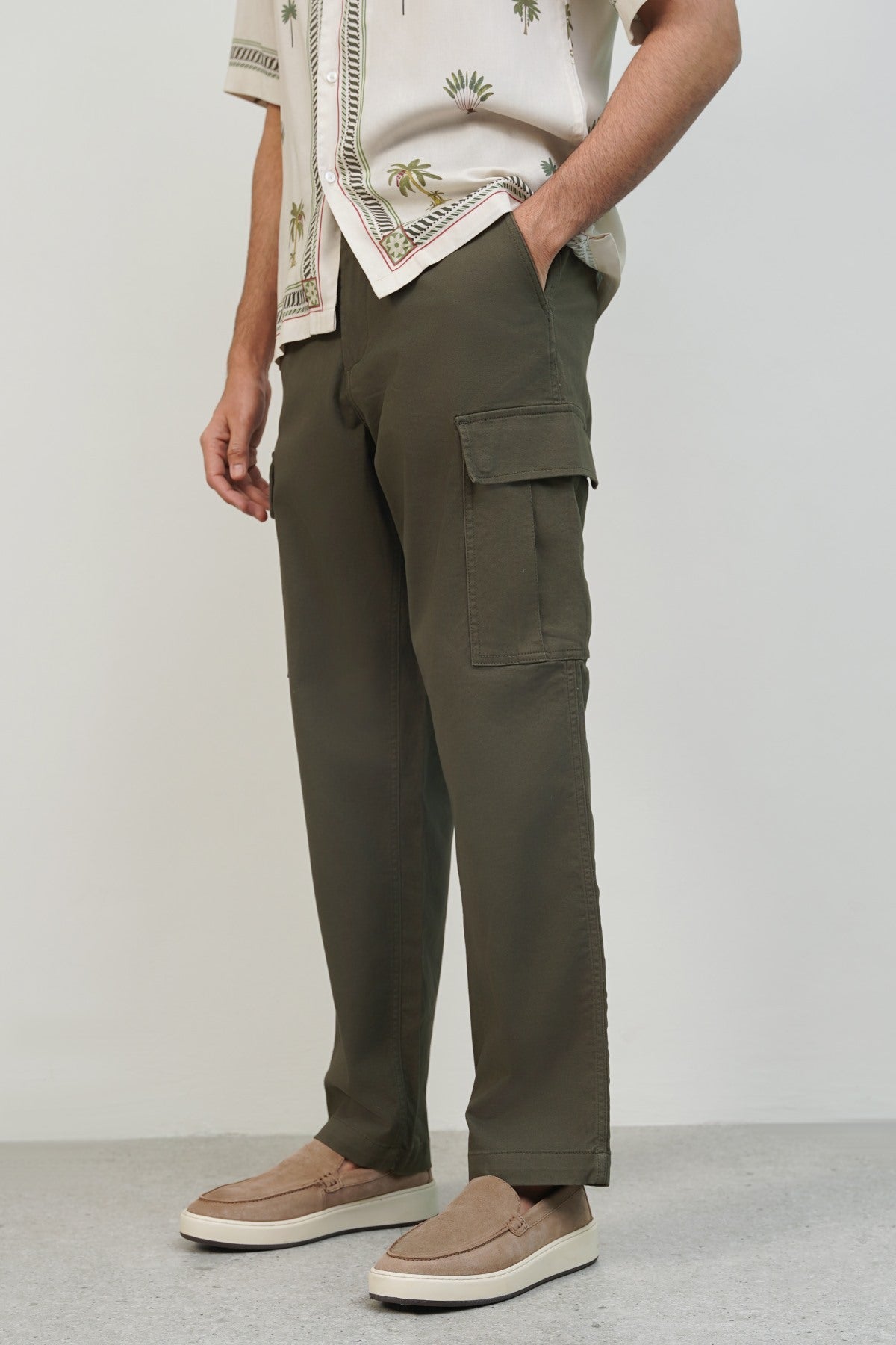 Olive Relaxed Fit Cargo Pants with Six Pockets