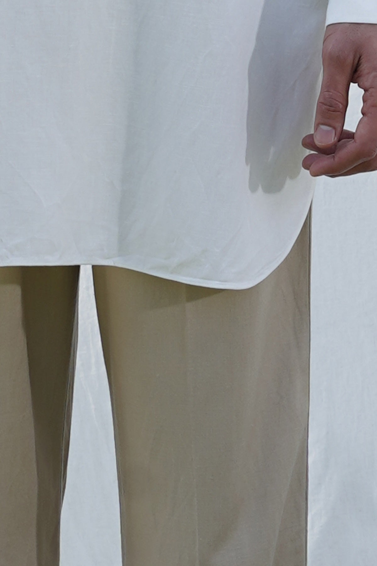 Beige Relaxed Fit Trousers with Cross Pockets and Pleats