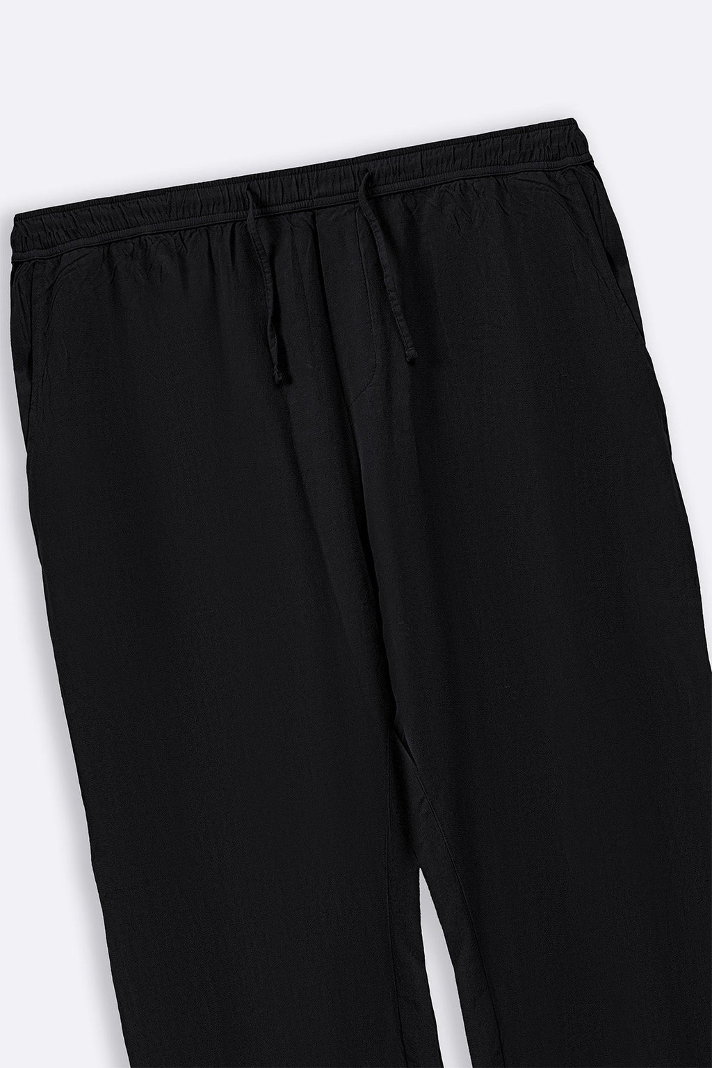 Black Relaxed Fit Trousers with Cross Pockets and Pleats - Regular Hand Feel – Cool Havn