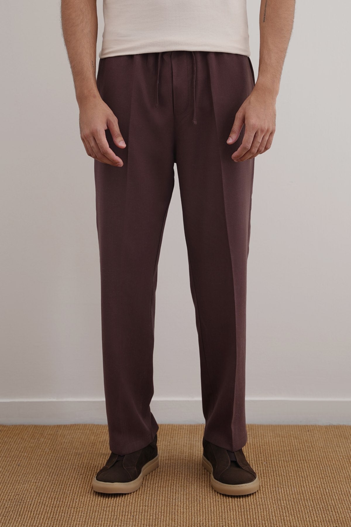 Coffee Relaxed Fit Trousers with Cross Pockets and Pleats