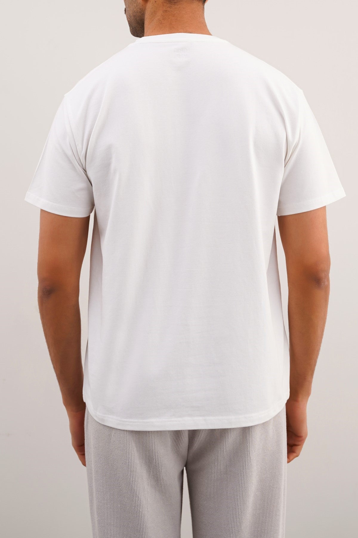 White Slim Fit Soft Round Neck T-Shirt