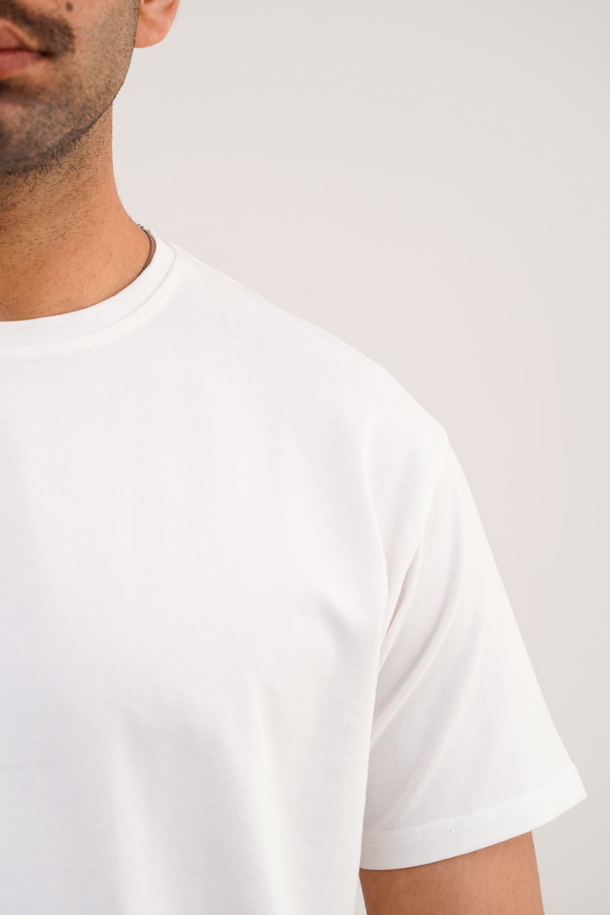 White Slim Fit Soft Round Neck T-Shirt