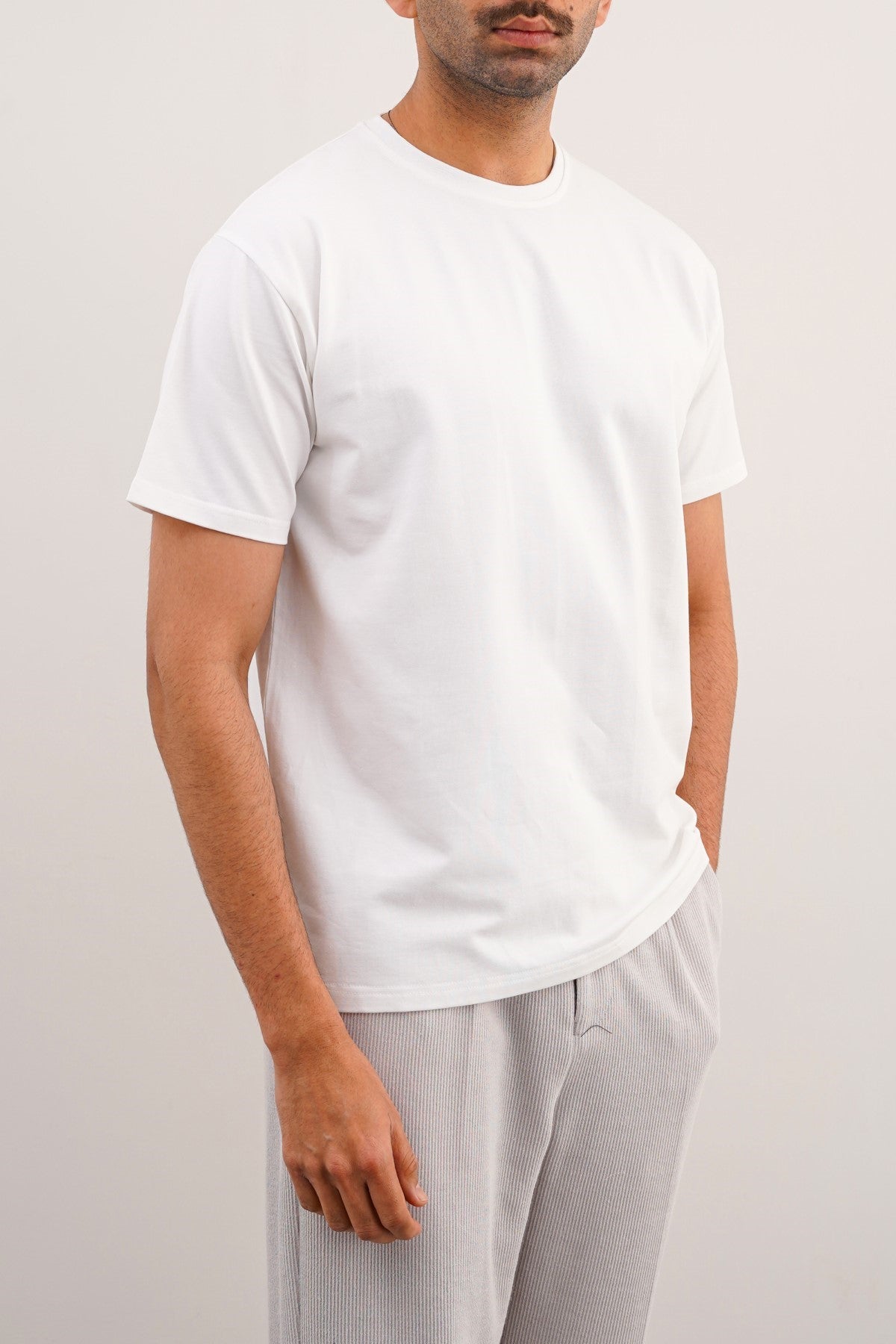 White Slim Fit Soft Round Neck T-Shirt