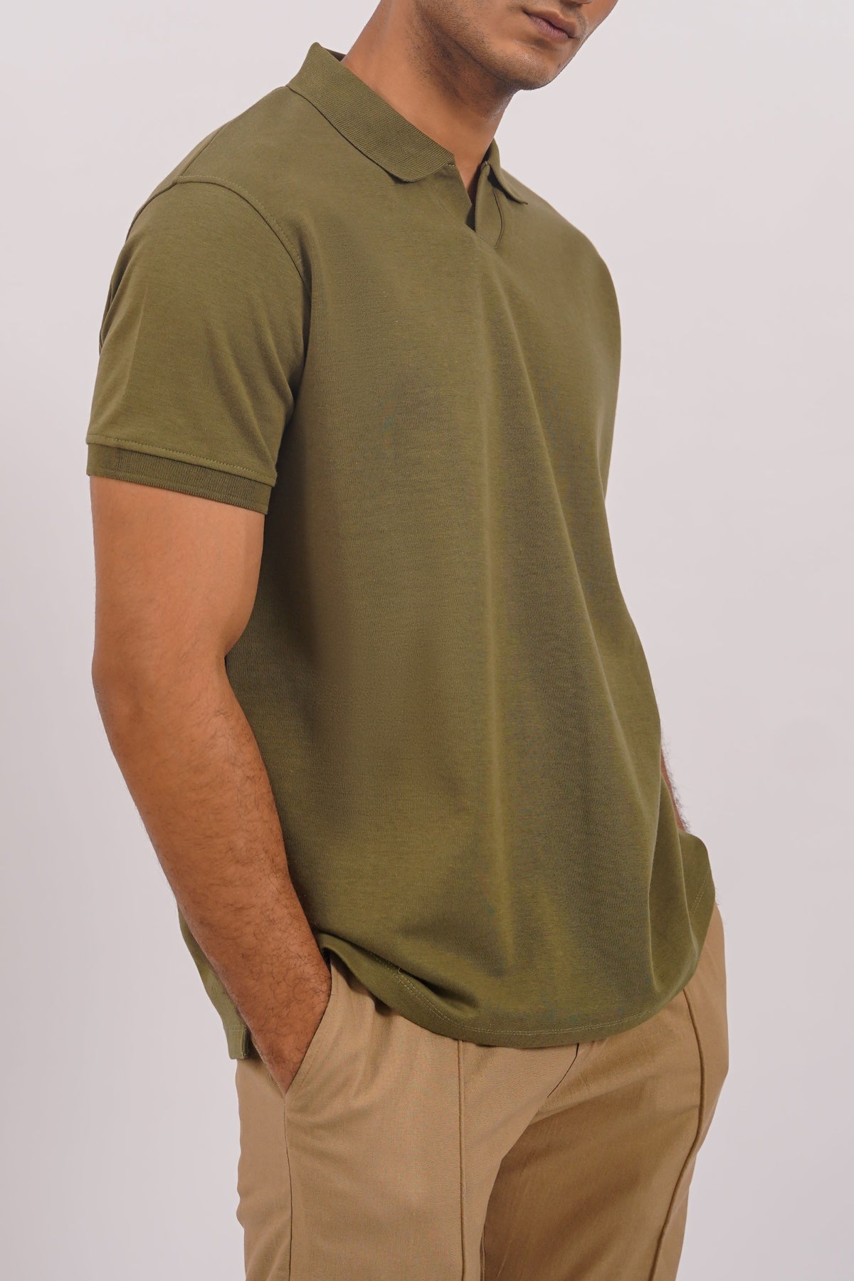 Olive Soft Knitted Polo - Regular Fit, Short Sleeves