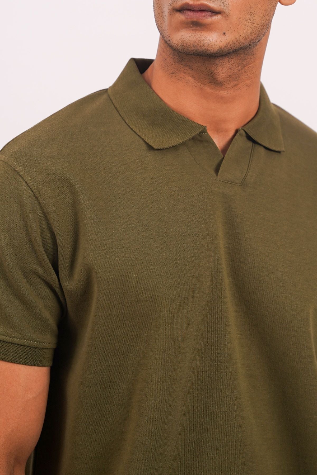 Olive Soft Knitted Polo - Regular Fit, Short Sleeves