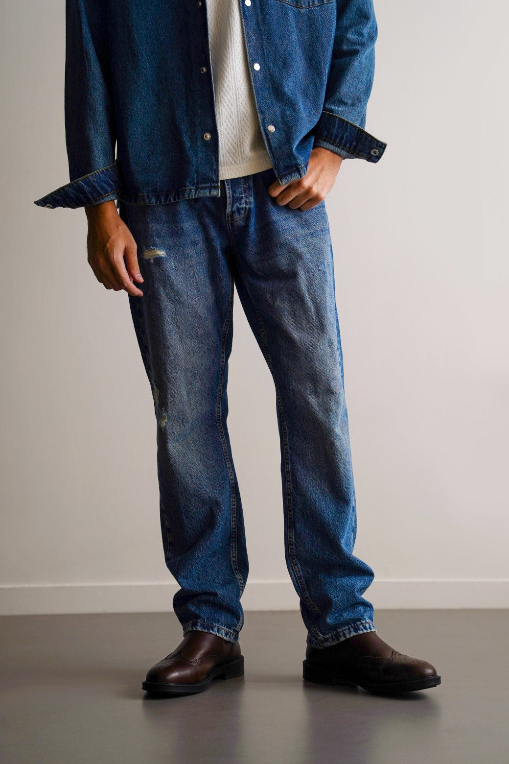 Blue Relaxed Straight Jeans with Scoop Pockets - Regular Hand Feel