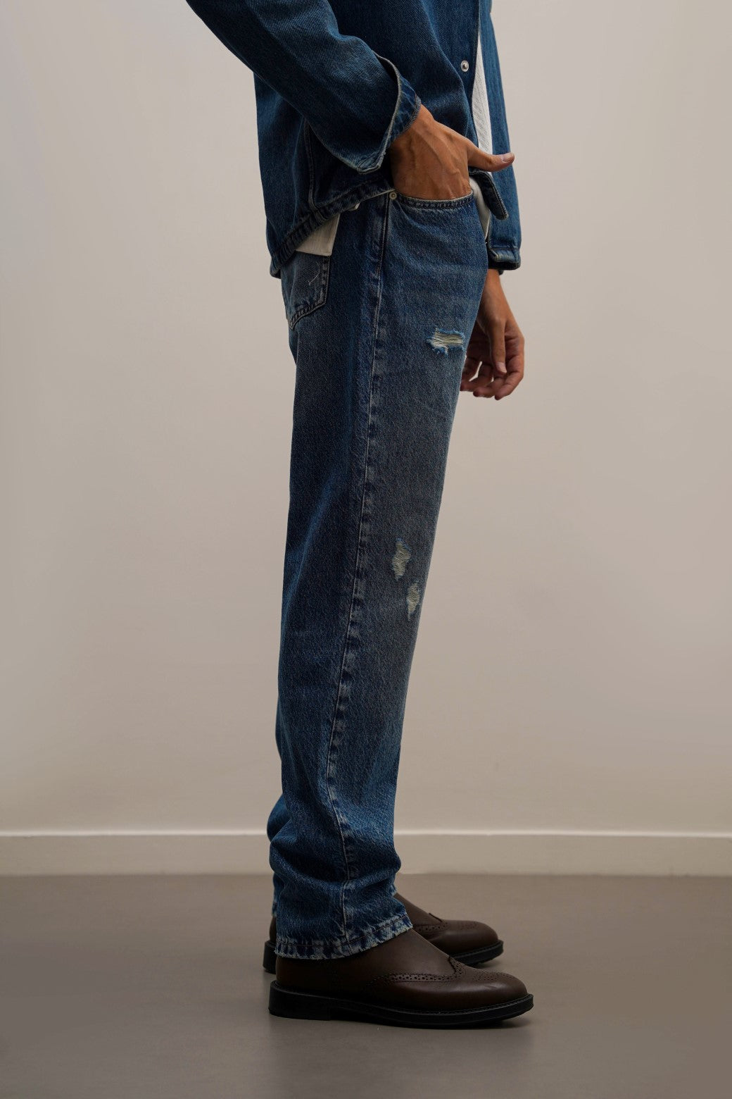 Blue Relaxed Straight Jeans with Scoop Pockets - Regular Hand Feel