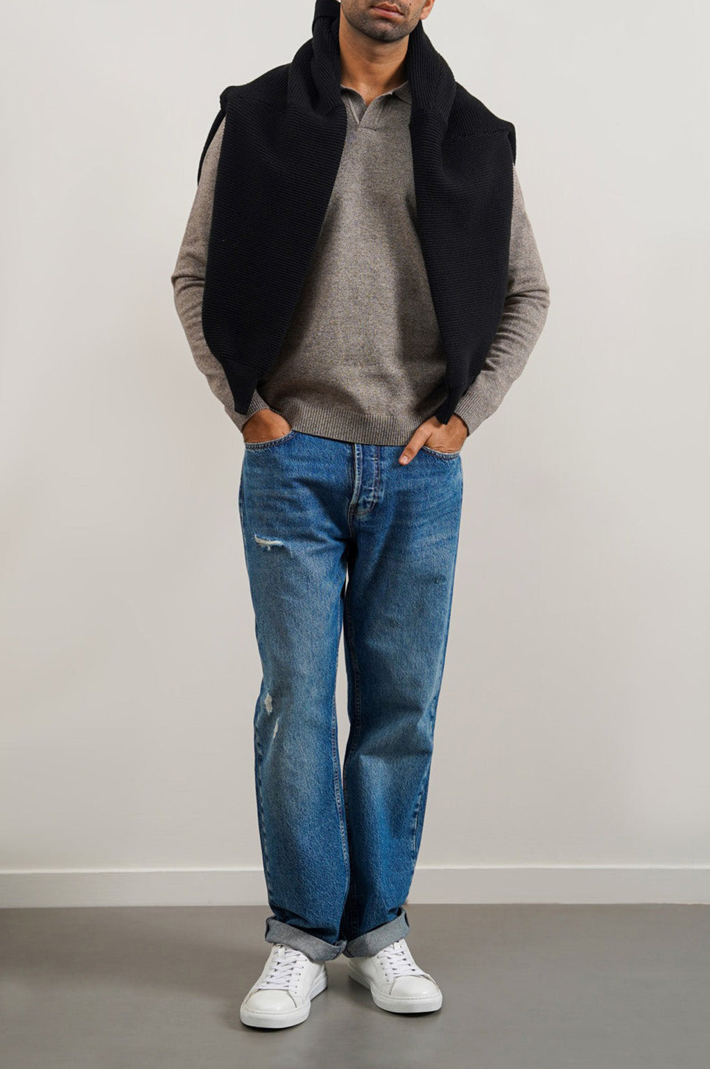 Blue Relaxed Straight Jeans with Scoop Pockets - Regular Hand Feel – Cool Havn
