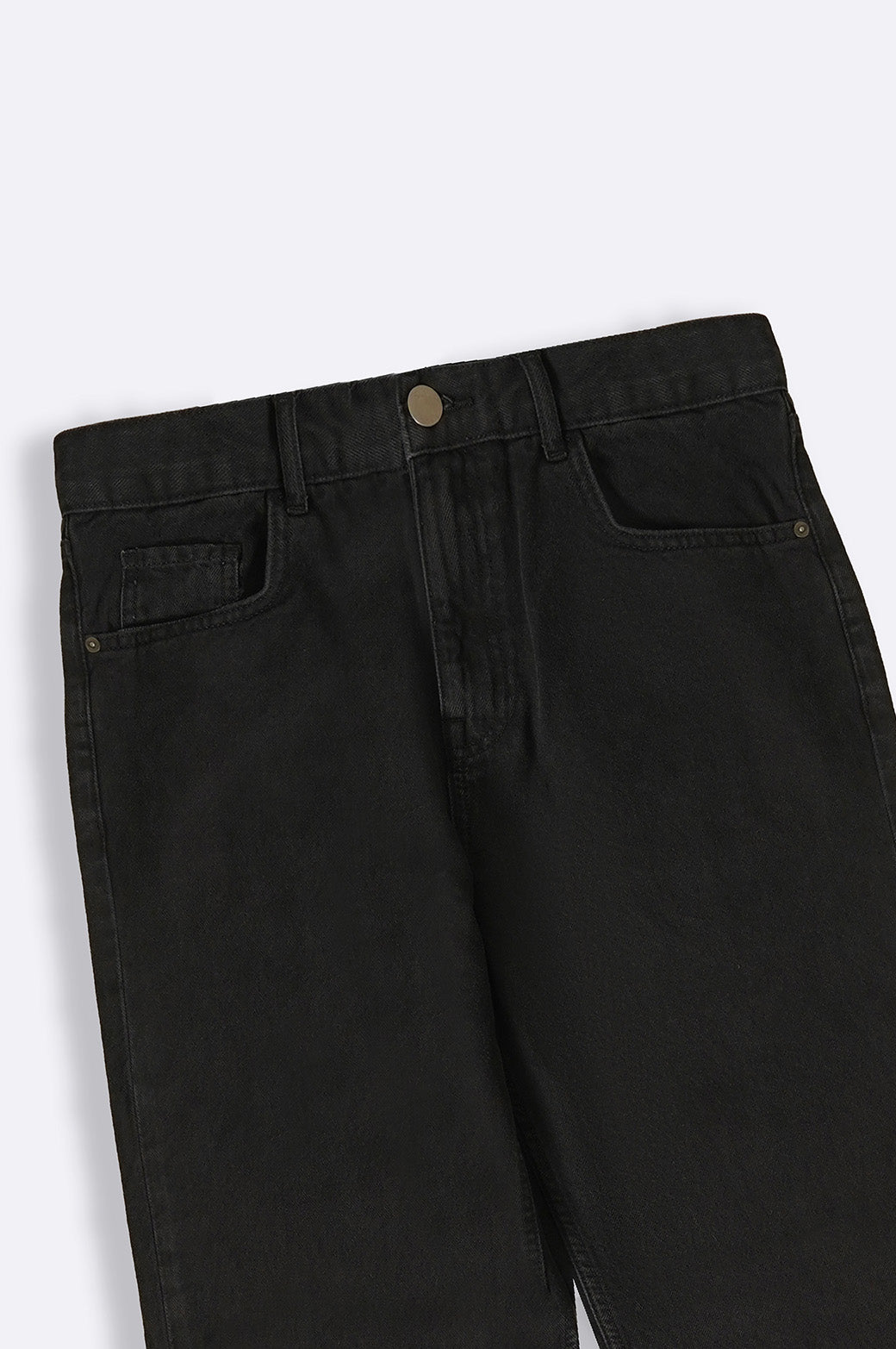 Black Regular Straight Fit Jeans with Scoop Pockets