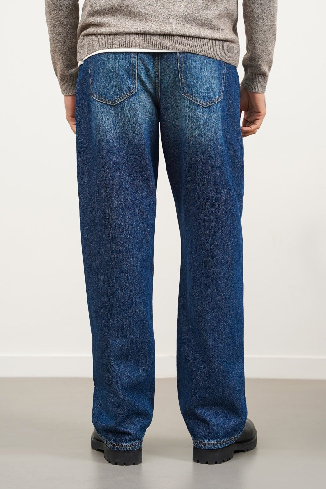 Blue Regular Straight Fit Jeans with Scoop Pockets