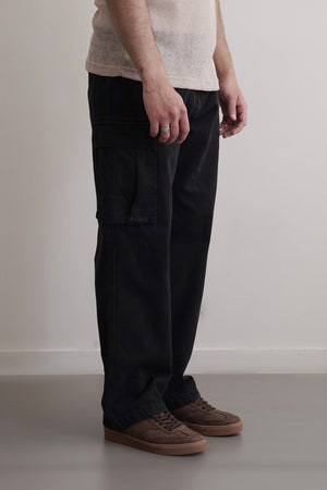 Black Relaxed Cargo Jeans with Cross Pockets - Regular Hand Feel