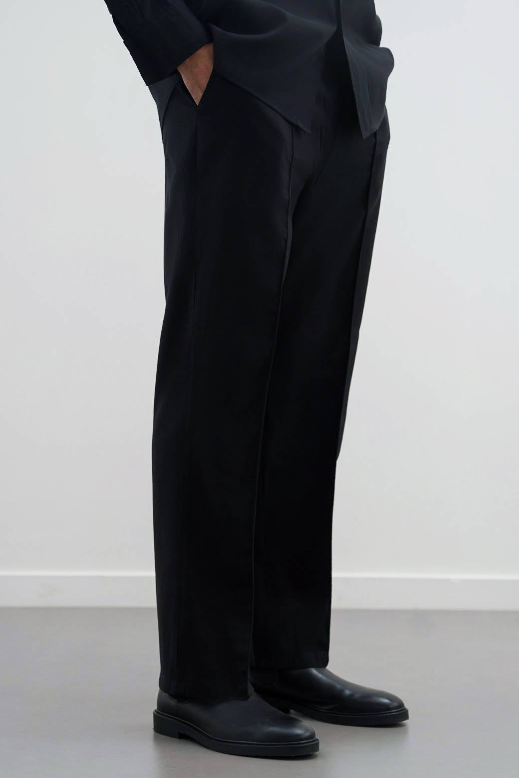 Black Silky Soft Loose Fit Silk Trousers with Pintuck Pleat