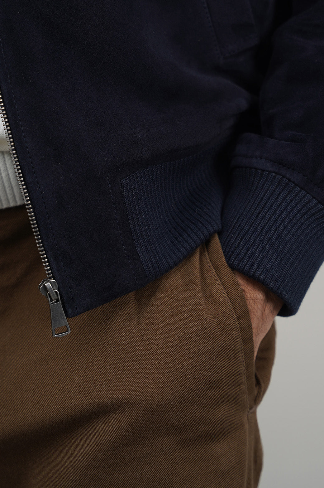 Brown Straight Fit Pleated Pants with Pockets