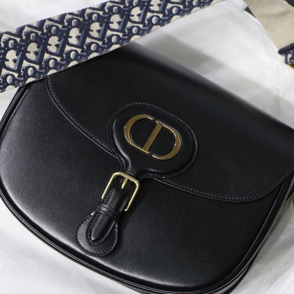 Medium Dior Bobby Bag