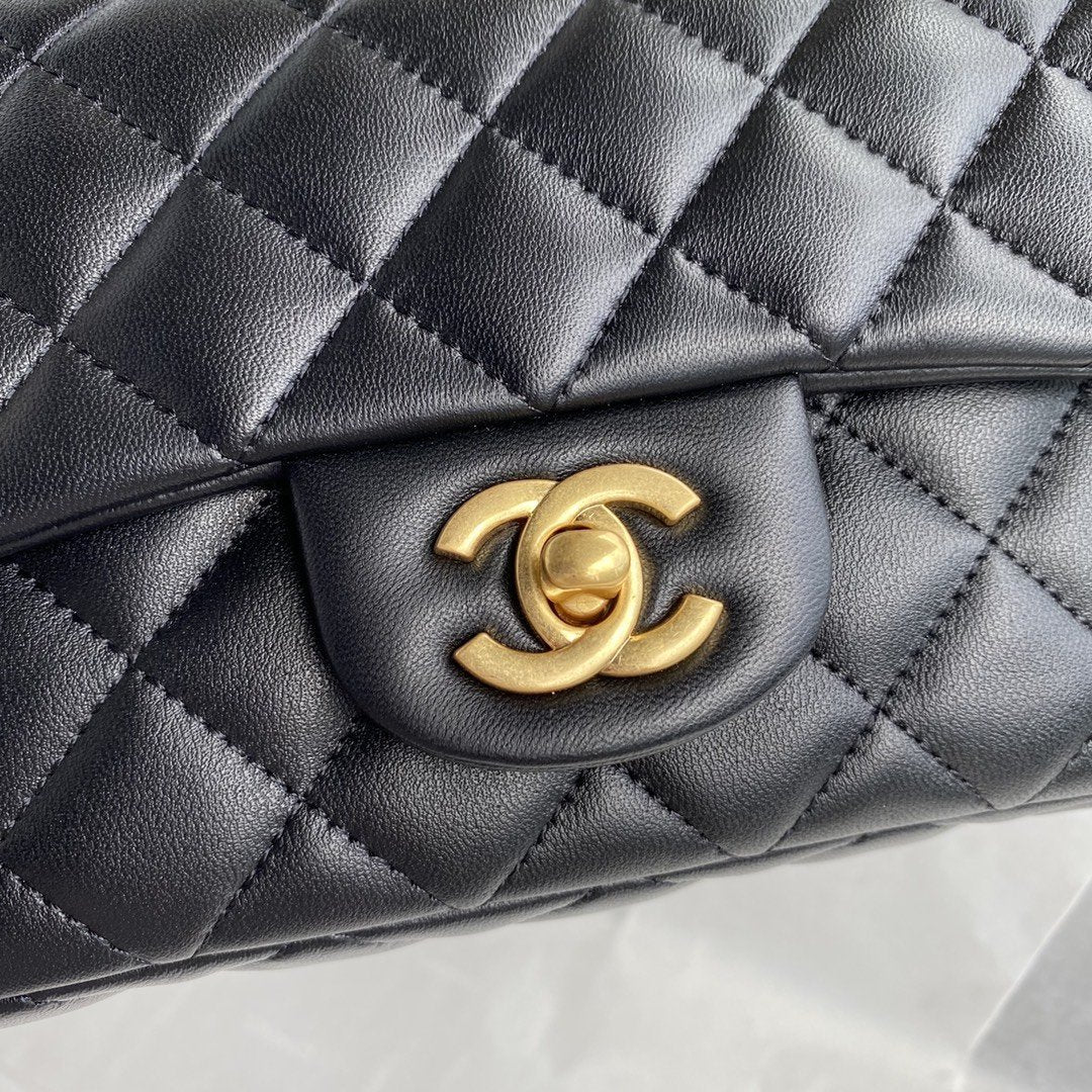 Chanel pearl crush mini Flap Bag